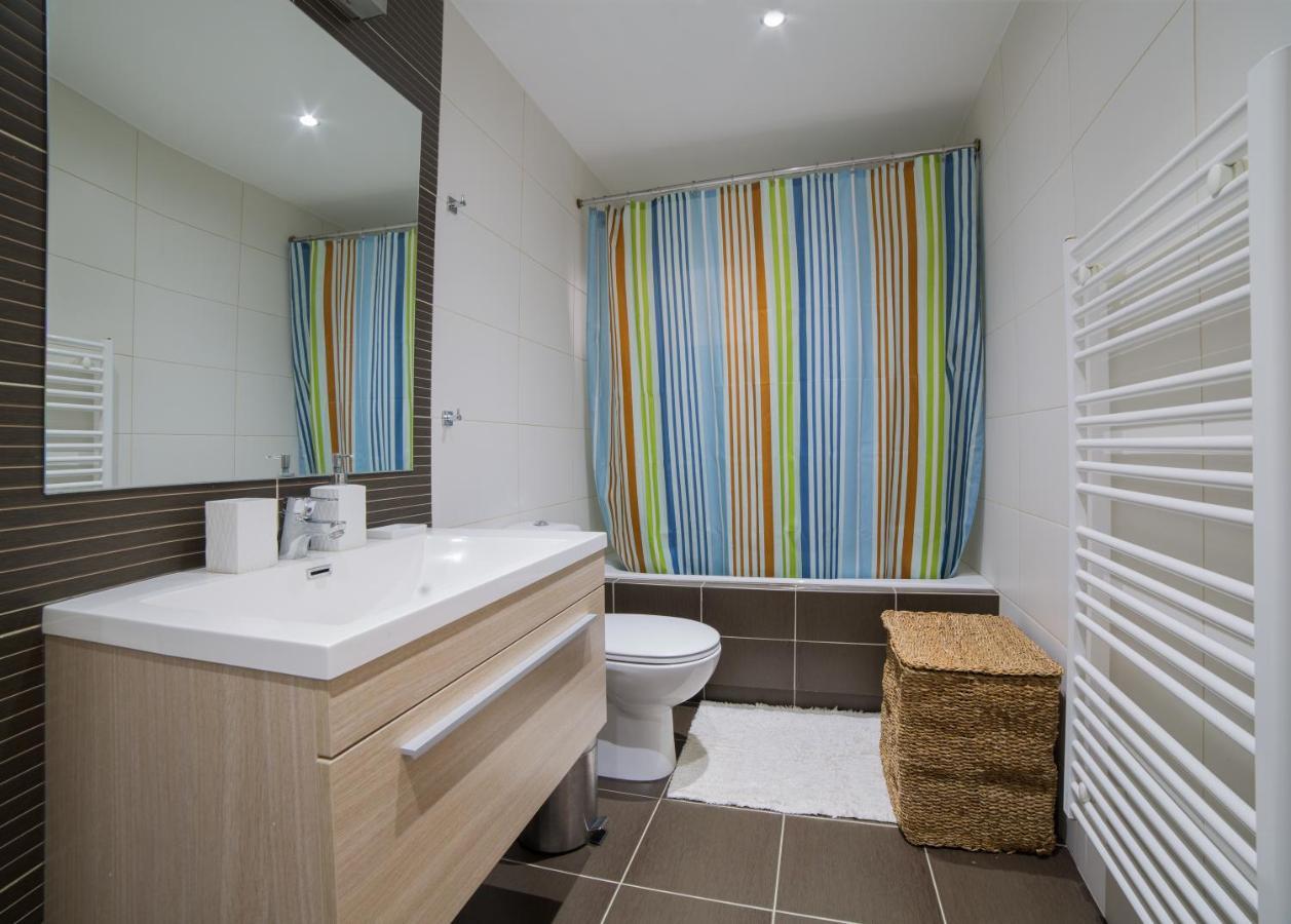 Lovely New Βuild Flat Near Metro - Free Parking Atene Esterno foto
