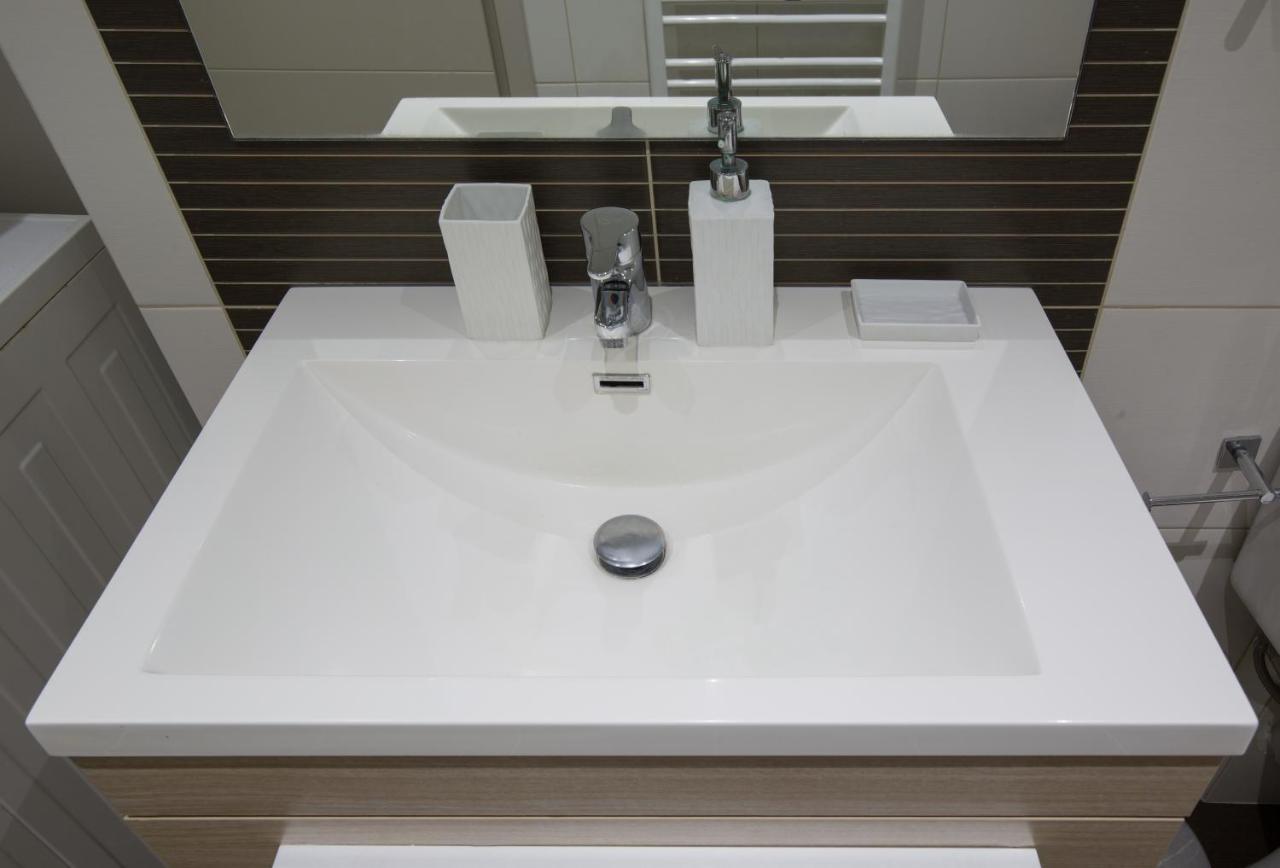 Lovely New Βuild Flat Near Metro - Free Parking Atene Esterno foto