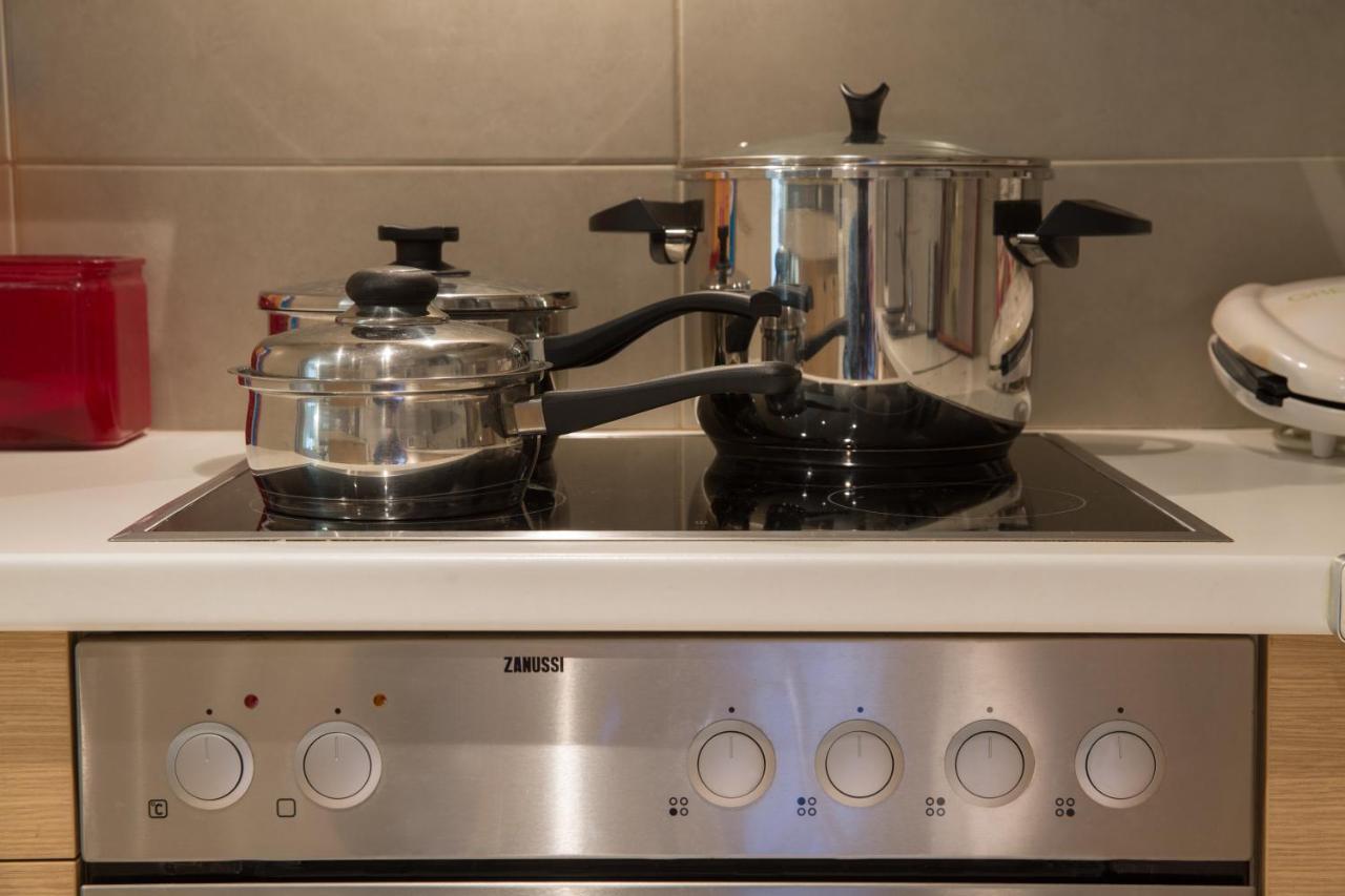 Lovely New Βuild Flat Near Metro - Free Parking Atene Esterno foto